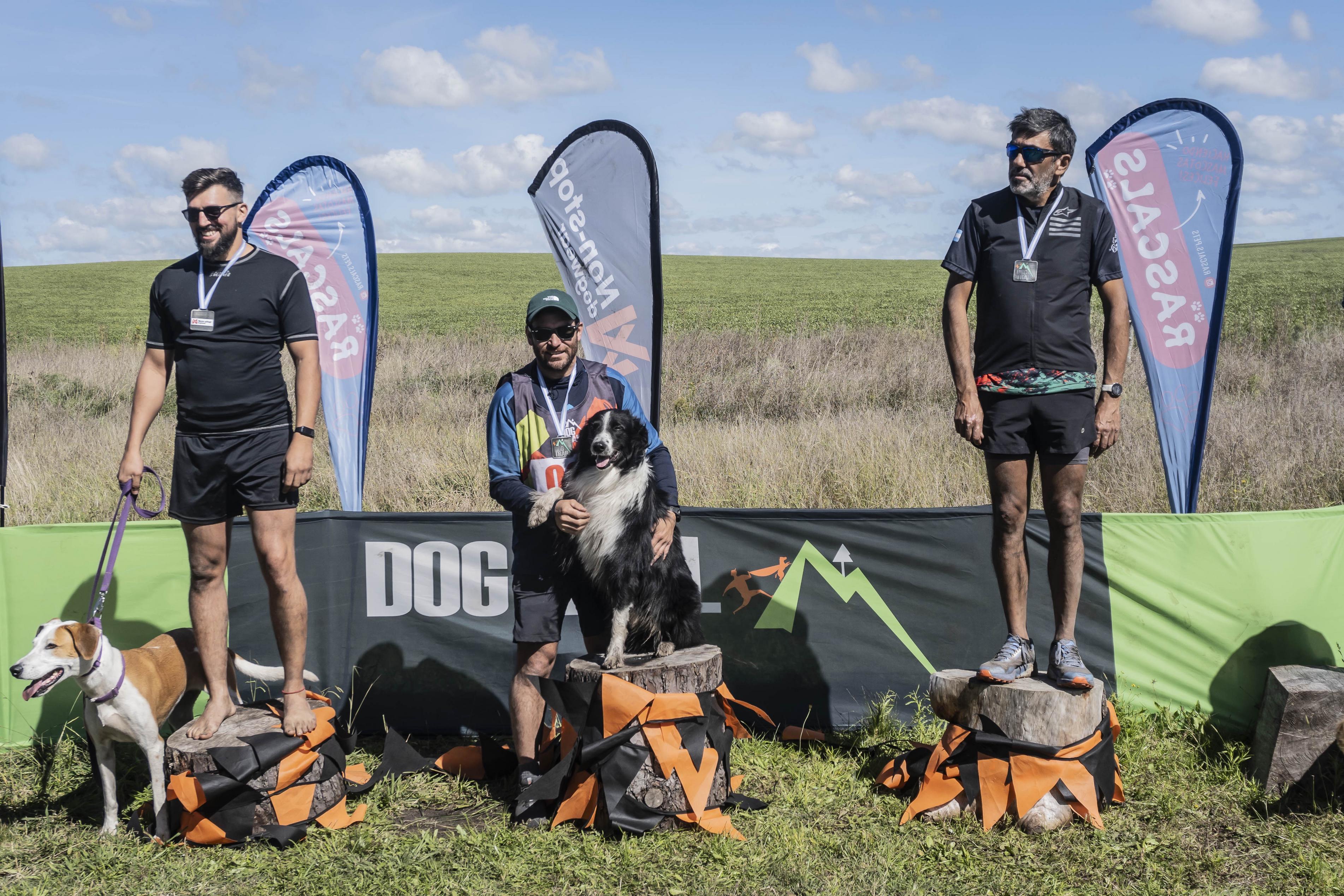 Canicross en las montañas - DogTrail